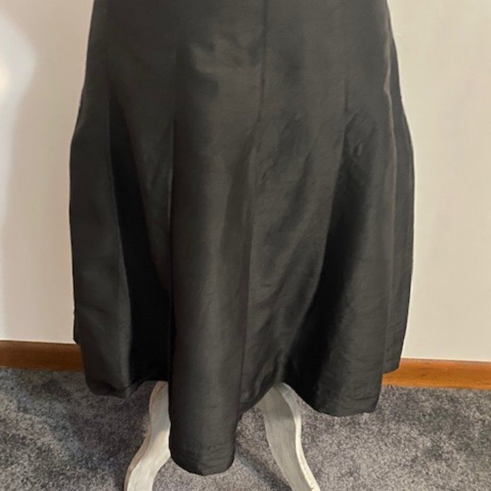 Banana Republic Black Silk skirt, size 12